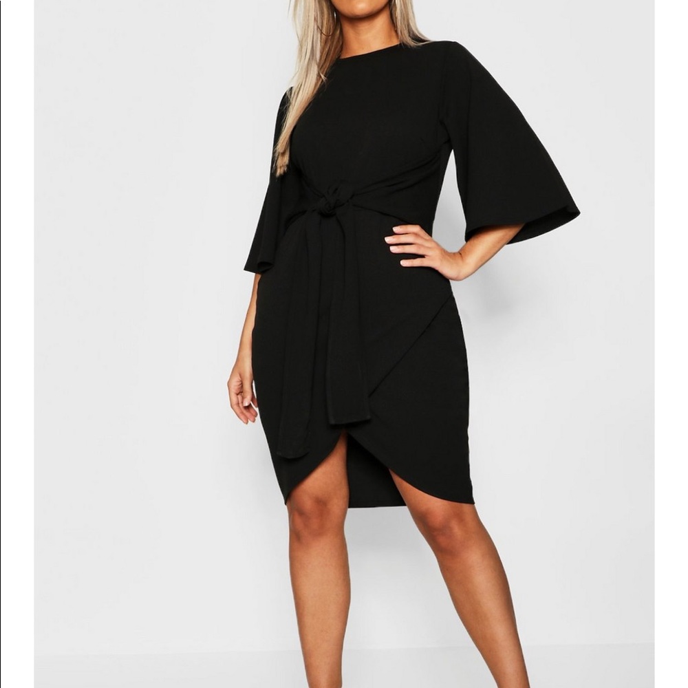 Plus Kimono Sleeve Tie Waist Wrap Dress